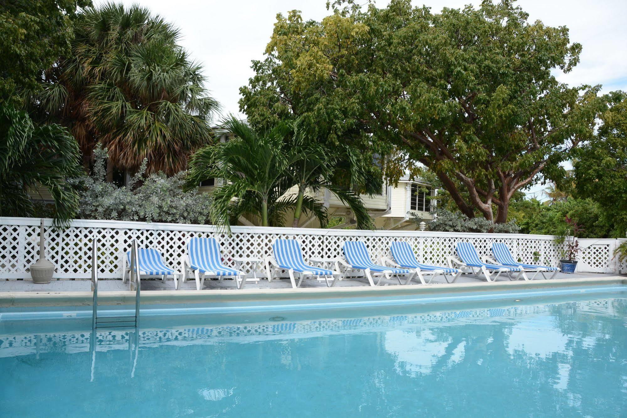 Topsider Resort Lower Matecumbe Beach Exterior photo